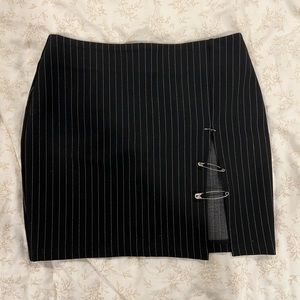 Danielle Guizio miniskirt